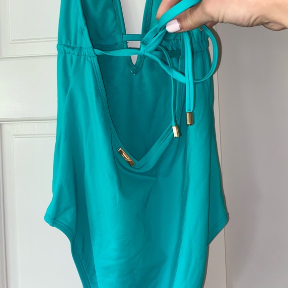 Laundry by Shelli Segal Ocean Swell one piece - Picture 5 of 7